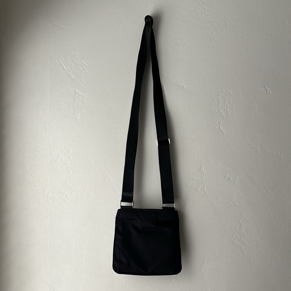 Authentic Prada Triangle Logo Black Nylon Crossbody Bag - Picture 12 of 13